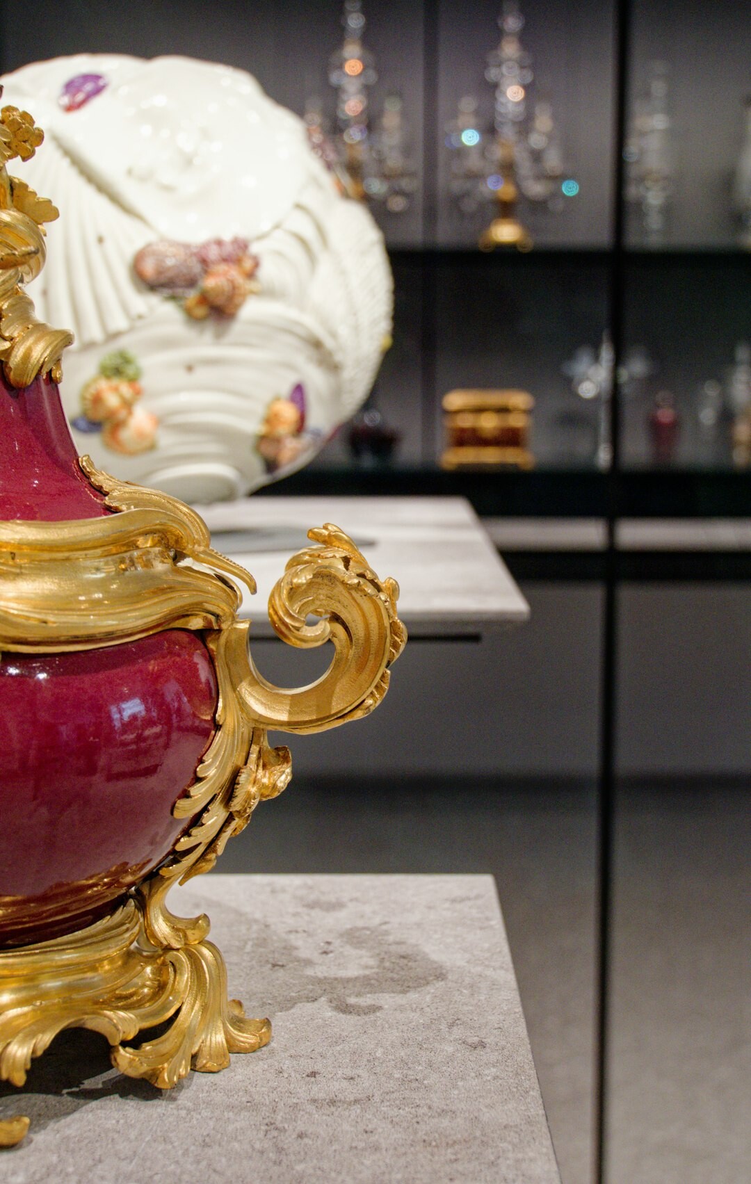 luxury home decor items