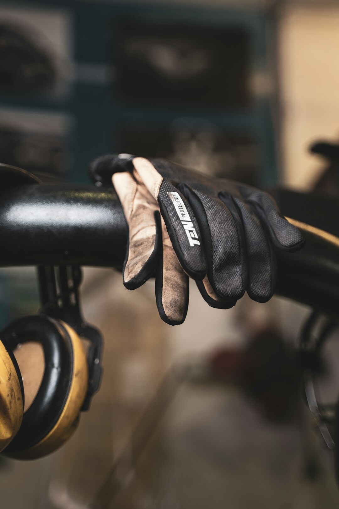 luxury leather gloves